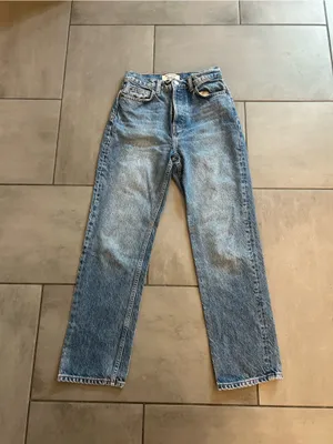 Reformation Cynthia High Rise Jeans — Shasta Wash thumbnail 3