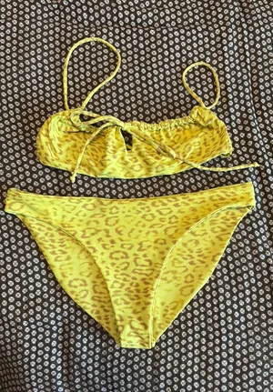 Skatie Bikini thumbnail 1