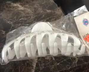 FINAL MARKDOWN Brand new jaw clip thumbnail 1