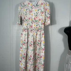 The EWE White Floral Short Sleeve Dress Size Small NWT thumbnail 7