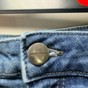 Daily Ritual Blue Jean Shorts Size 30 with 2” inseam thumbnail 4
