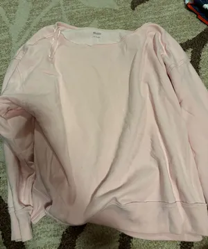 Hollister Pink Crewneck thumbnail 1