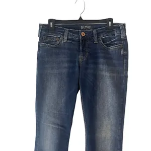 Silver Tuesday Women's Size 32‎ X 31 Low Baby Bootcut Jeans thumbnail 2