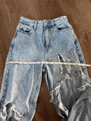 Pacsun 90s Boyfriend Distressed Jeans - Size 25 thumbnail 5
