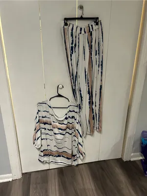 White Tie-Dye Stripe Set with Navy & Tan size 2X thumbnail 3