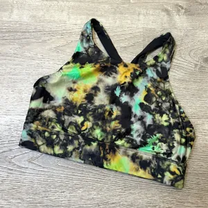 Fabletics high impact sports bra thumbnail 1