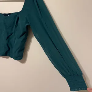 NEW Abercrombie & Fitch Long Sleeve Poplin Square Neck Top Large Emerald Green thumbnail 5