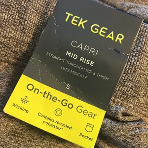 Tek Gear Mid Rise Capri thumbnail 2