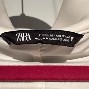 Zara Gray and White Utility Jacket thumbnail 2