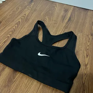 Nike Black Medium Support Non Padded Swoosh 2.0 Sports Bra Size Medium thumbnail 3