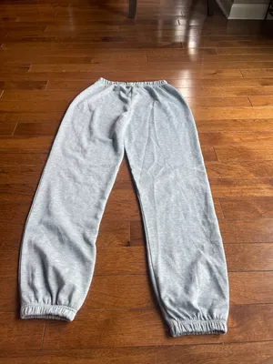 PrettyLittleThing Gray Sweatpants thumbnail 2