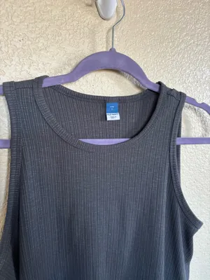 Grey Old Navy Tank Top thumbnail 3