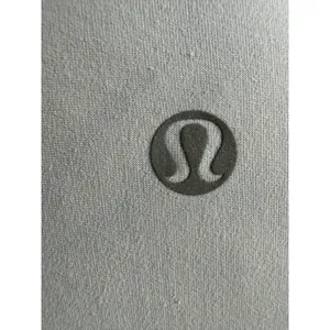 LULULEMON‎ Runbeam Short Sleeve Crew Lightweight Gray Pocket Shirt top Gym 6 thumbnail 4