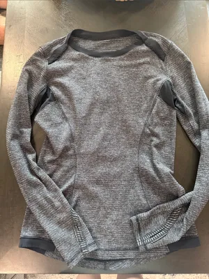 lululemon athletica Black and White Marled Active Pullover thumbnail 1