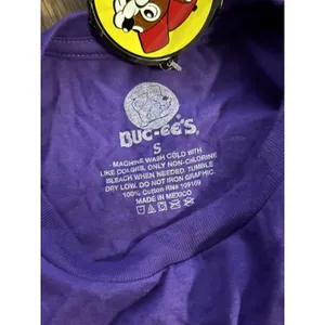 Bucees Shirt size small Purple Did Somebody Say Surf Sun Summer Graphic Tee thumbnail 6