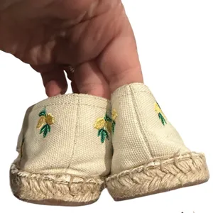 Talbots Izzy Lemon Knotted Canvas Cream Flat Espadrilles Embroidery Shoes 6.5 thumbnail 2