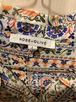 Rose & Olive Multicolor Tile Floral Button-Up Blouse thumbnail 3