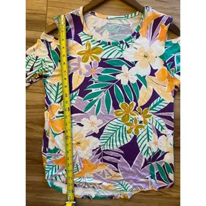 Palm Grove Wm M Cold Shoulder Tropical Floral Top Purple Green 3/4 Sleeve Resort thumbnail 8