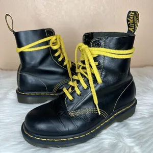 Dr. Martens 1460 Pascal Atlas Leather Lace Up Boots Size 6 thumbnail 1