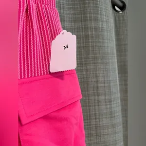 Pink Ribbed Button thumbnail 3
