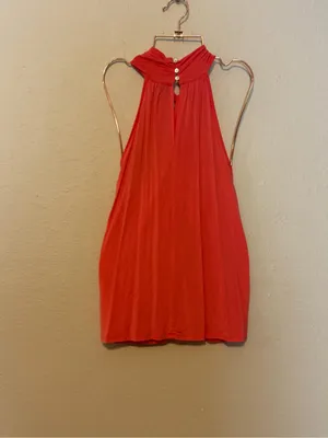 Ecru Blanchette Halter‎ Top in Coral Size Medium thumbnail 8