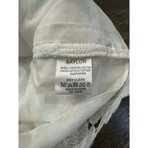 Saylor‎ Yenela Mini Skirt in White Daisies Size Large Embroidered Lace thumbnail 7