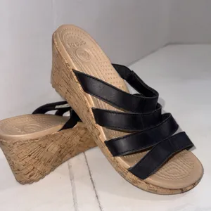 Crocs A-Leigh Cork Wedge Black Sandals Strappy Leather Classic Women's Size 7 thumbnail 15