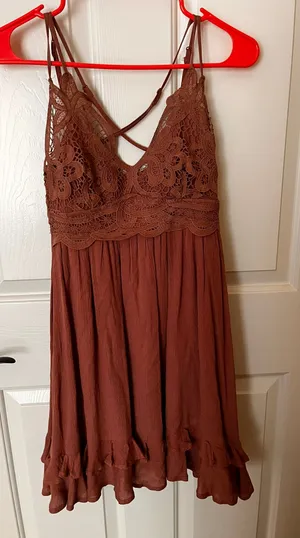 Dress thumbnail 1
