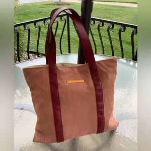 Authentic BVLGARI shoppers tote 🌷🌷🌷 thumbnail 12