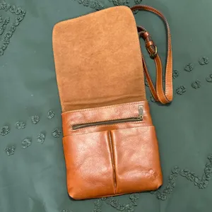 Patricia Nash Crossbody Leather Purse thumbnail 3