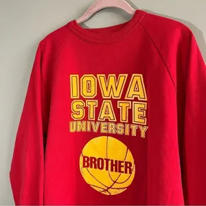 ✨ Vintage Alere‎ Red Iowa State Basketball Brother Crewneck Sweatshirt XL thumbnail 2