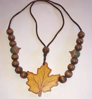 Vintage Brown Wooden Leaf & Beads Boho Fall Necklace thumbnail 1