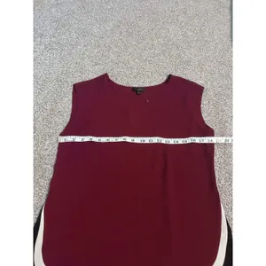 The Limited Burgundy Sleeveless Colorblock Layered Blouse Top - Size S‎ thumbnail 2