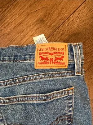 Levi’s Wedgie Straight High Rise Jeans Medium Wash Size 32 - C73-021 thumbnail 7