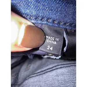 J Brand Jeans Womens 24 Blue Denim Faded Chewed Hem Flare Leg‎ Streetwear Edgy thumbnail 10
