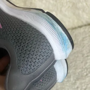 Nike Women's Size 10 Quest Grey Pink Running Sneakers thumbnail 13