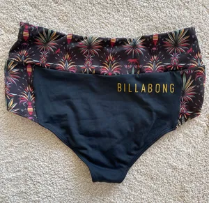 Billabong Rash Guard and Swimsuit Bottoms thumbnail 6