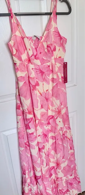 Petal & Pup Maxi Dress Floral thumbnail 3