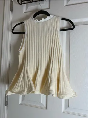 NWT Zara Cream / Butter Yellow Ribbed Knit Ruffle Trim Peplum Tank Top thumbnail 9