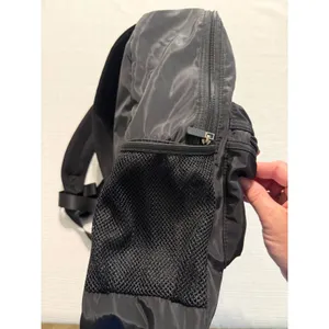 Victoria Sport Backpack Black Nylon Red Lining Mesh Pockets‎ Gym Travel Bag thumbnail 6