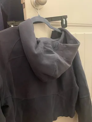 Lululemon Scuba Hoodie thumbnail 3