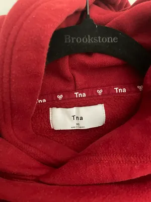 Aritzia Red Hoodie thumbnail 4