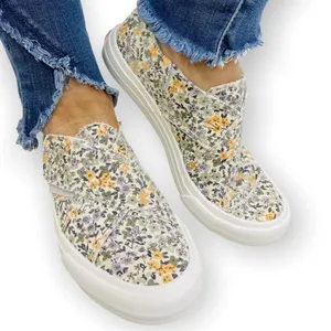 Gypsy Jazz Lavender Yellow Floral Ivory Sneaker thumbnail 14