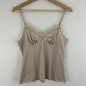 Vanity Fair Vintage Champange Beige Lace Trim Spaghetti Strap Camisole Top thumbnail 1