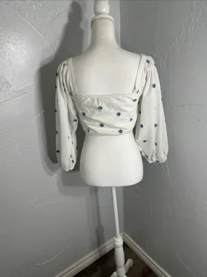 FARM Rio White Puff-Sleeve Crop Top with Blue flowers Print. thumbnail 9