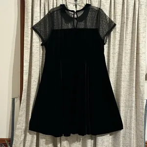 Torrid Retro Chic Black Velveteen Sweetheart Dress thumbnail 7