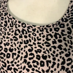 EUC Ann Taylor Cheetah Print Blouse - Size Med thumbnail 2