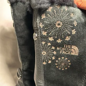 The North Face 620179 Abby III Insulated Winter Boot Leather Women's Size 8. thumbnail 5