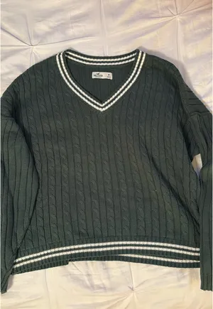Hollister Dark Green Sweater thumbnail 3