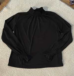 Banana Republic Blouse thumbnail 1